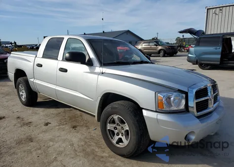 2006 Dodge Dakota Quad Slt from USA, damaged, VIN 1D7HW48N26S539859